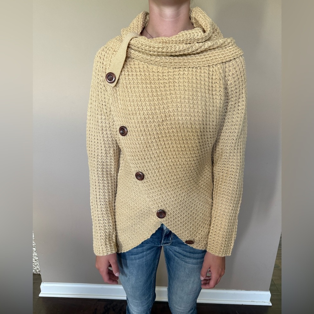 Cozy Yellow Cream Sweater with Button Detail